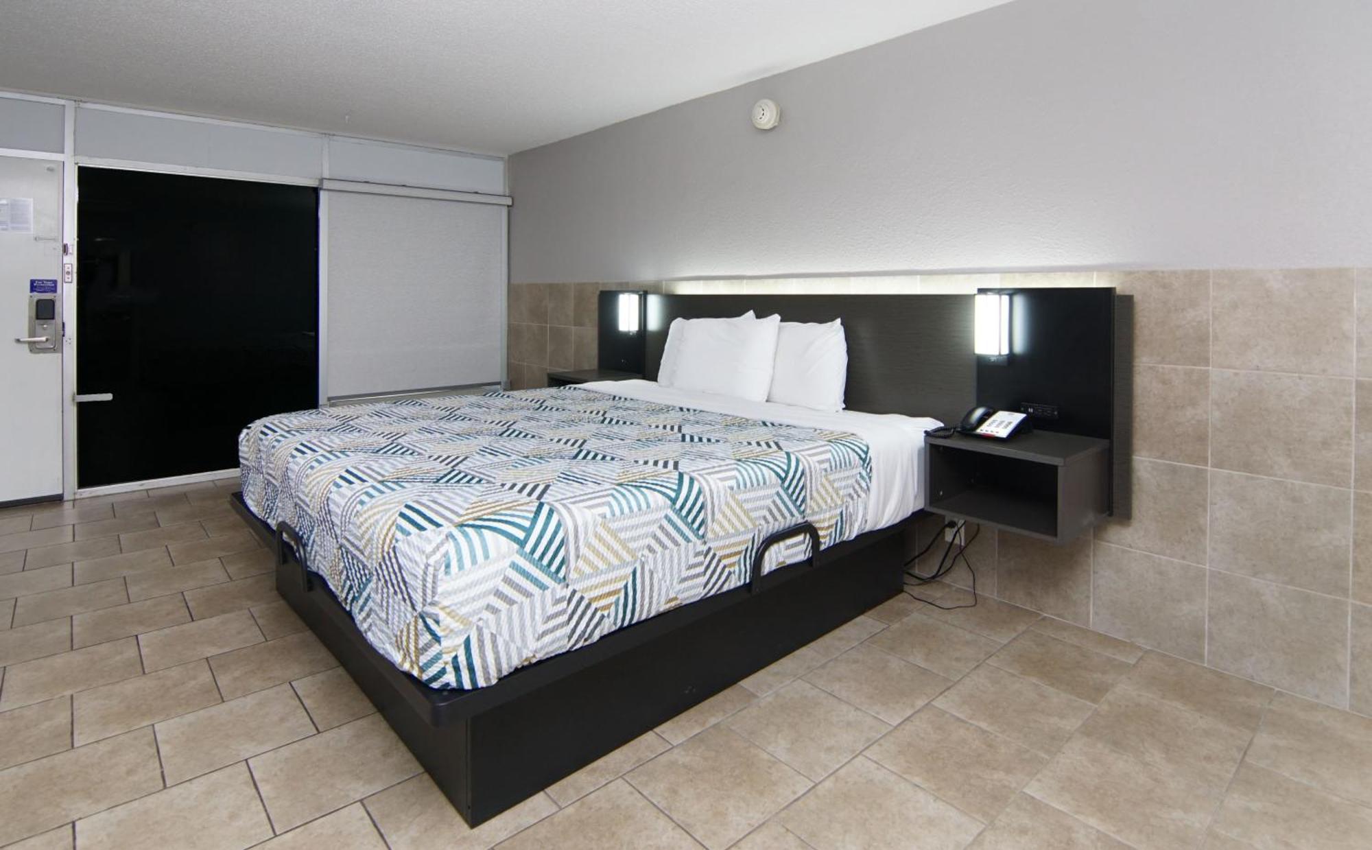 Motel 6 Mesquite, Tx Town East Eksteriør bilde